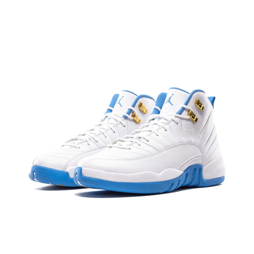 Jordan Air Jordan 12 Retro University Blue 2016 - вид спереди