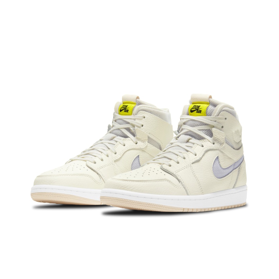 Jordan Air Jordan 1 Zoom CMFT "Pearl White" - вид спереди