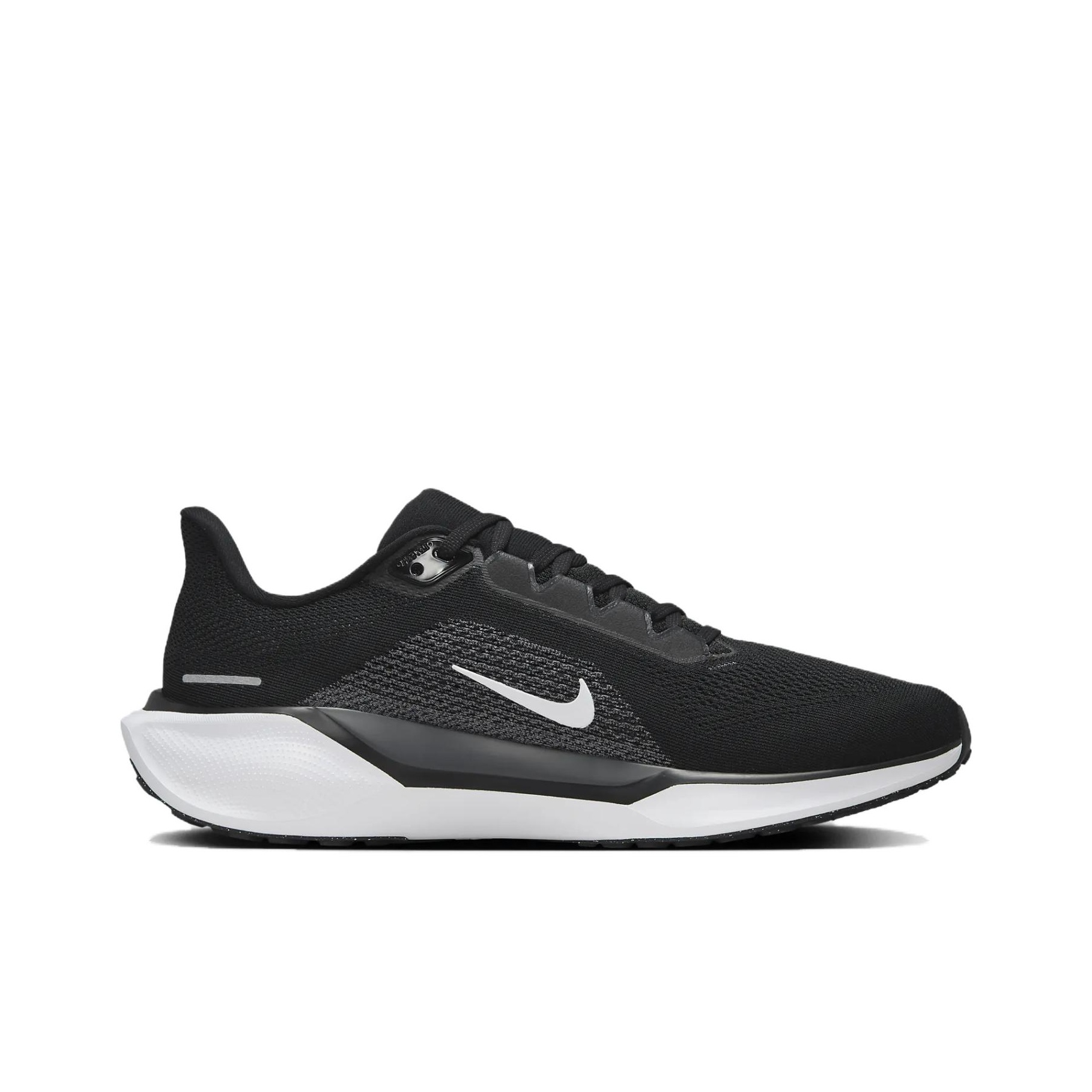 Nike Pegasus 41 - вид с внутренней стороны