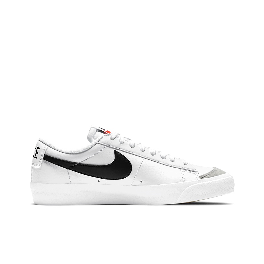 Nike Blazer 77 - вид спереди
