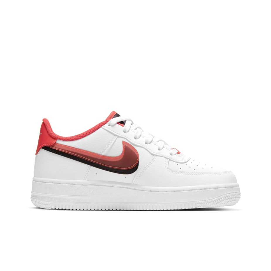 Nike Air Force 1 LV8 - вид с внутренней стороны