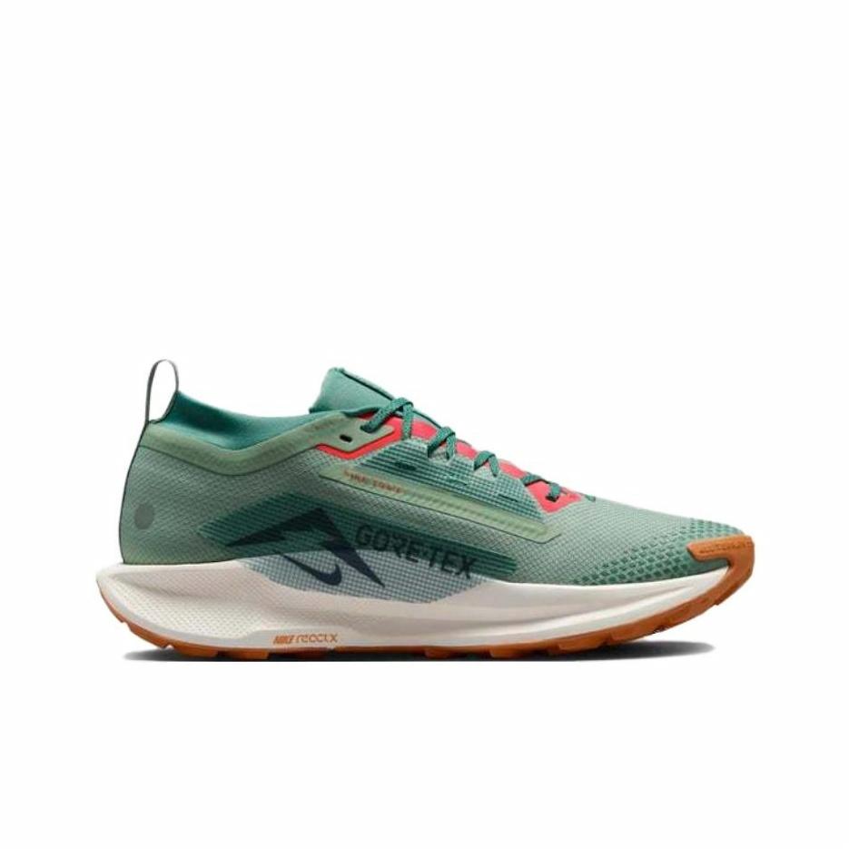 Nike React Pegasus Trail 5 Gore-Tex - вид с внутренней стороны