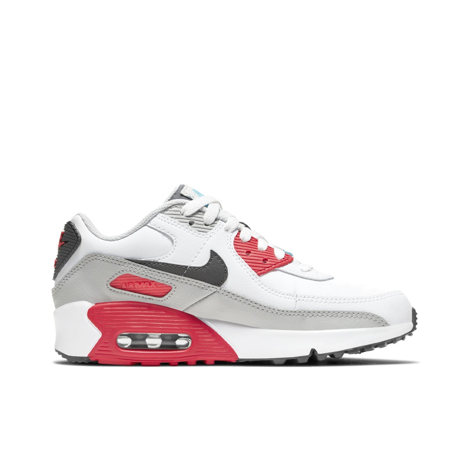 Nike Air Max 90 - вид с внутренней стороны