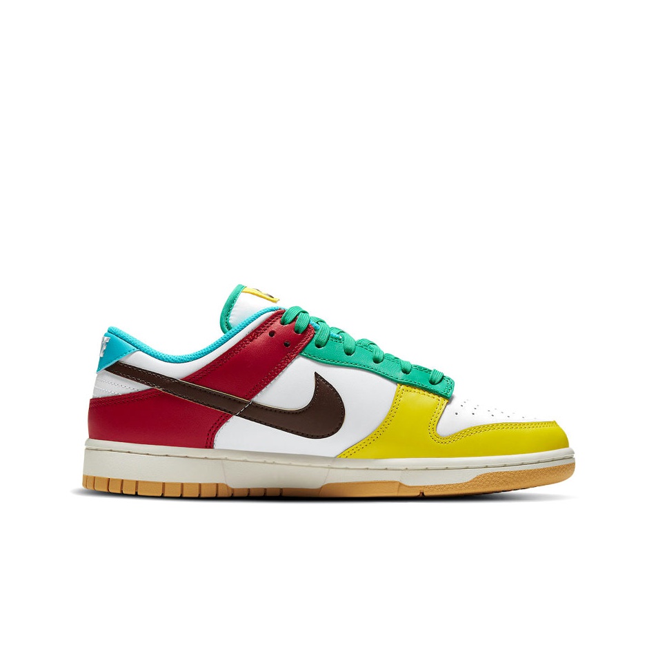 Nike Dunk SE "Free.99" - вид с внутренней стороны