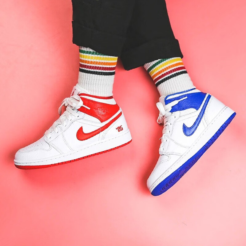 Jordan Air Jordan 1 Mid "85" - вид с внутренней стороны