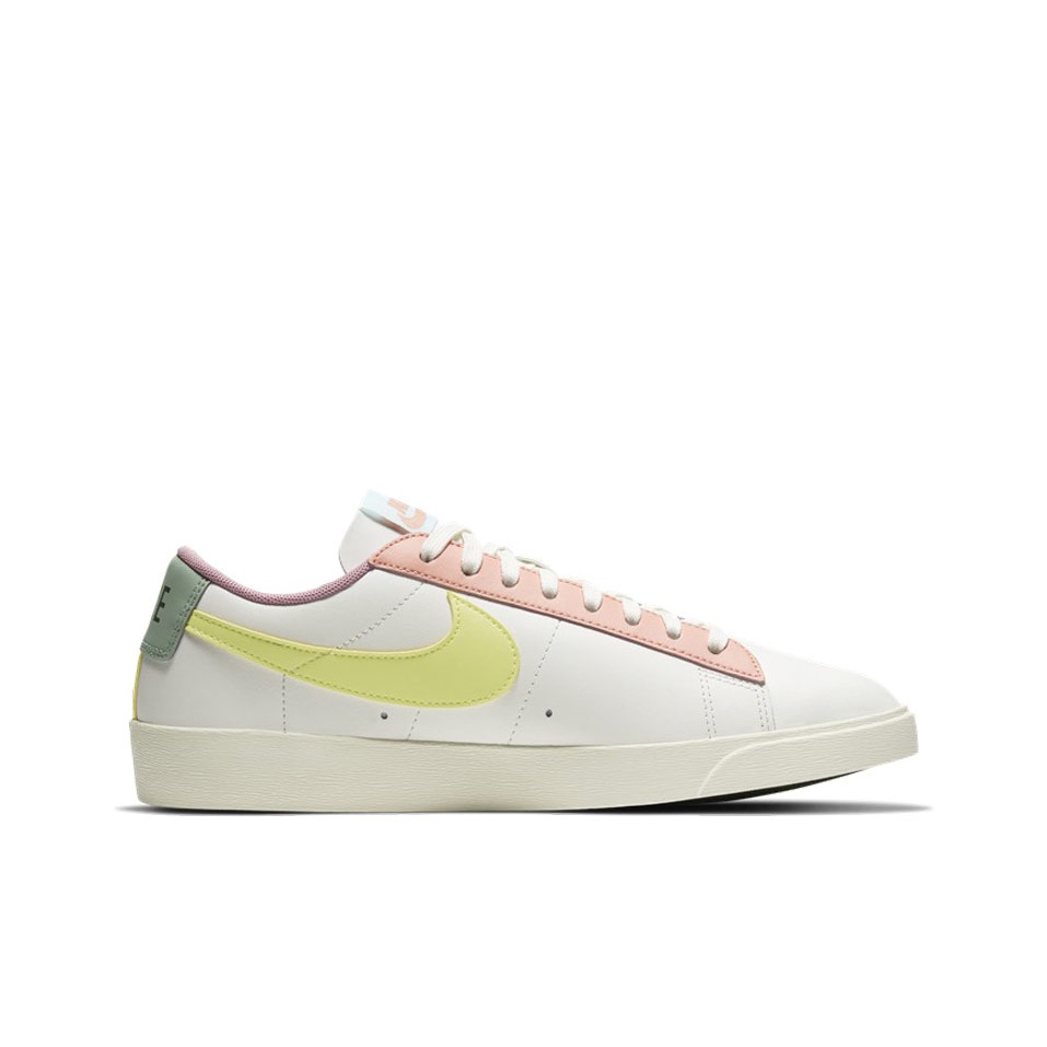 Nike Blazer LE - вид с внутренней стороны