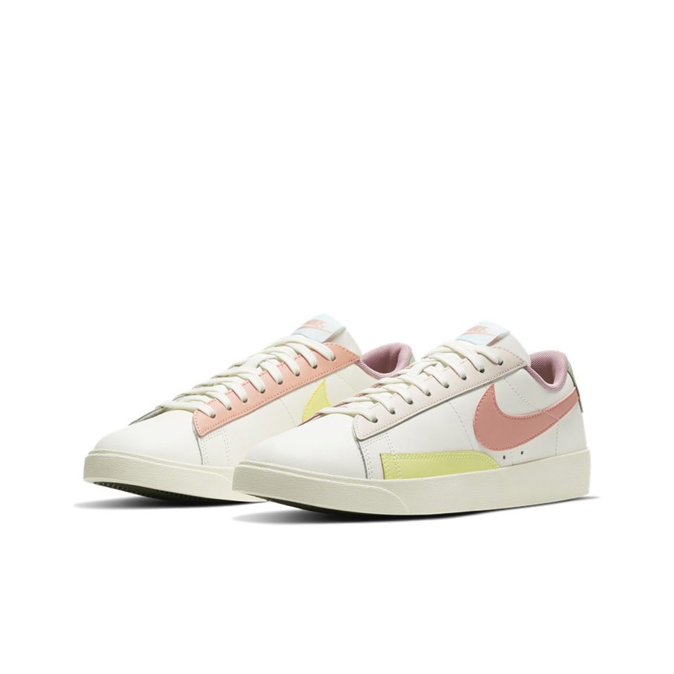 Nike Blazer LE - вид спереди