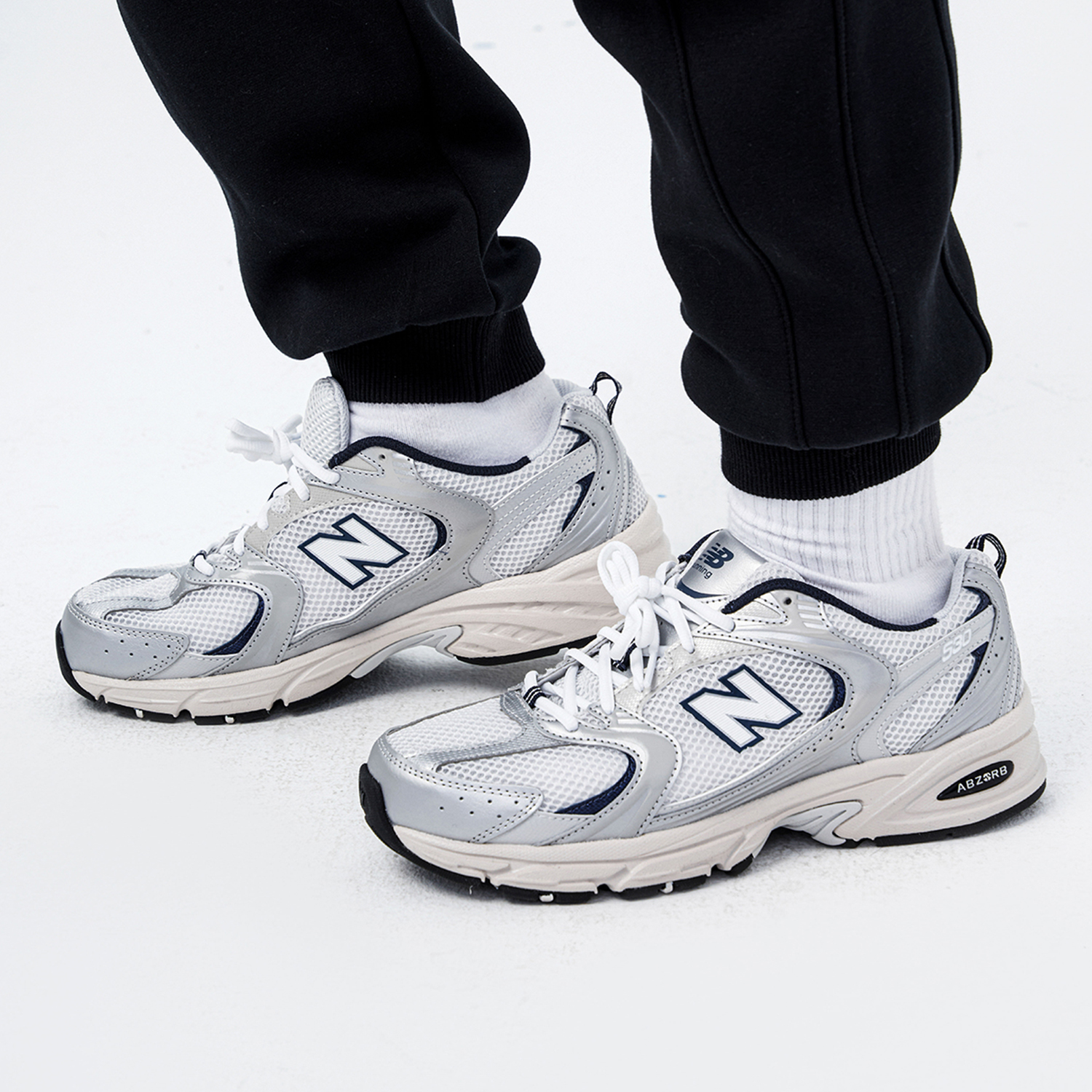 New Balance 530 Steel Grey (варианты полноты: B, D) - вид спереди