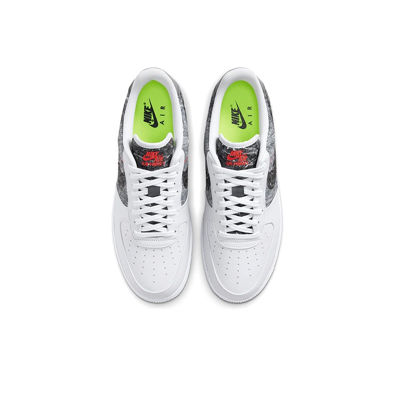 Nike Air Force 1 07 LV8 - вид сзади
