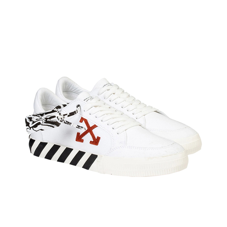 OFF-WHITE Vulcanized Canvas Sneakers - вид спереди