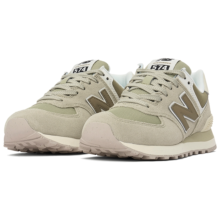 New Balance 574 'Olivine Dark Stoneware' (полнота: B) - вид сзади