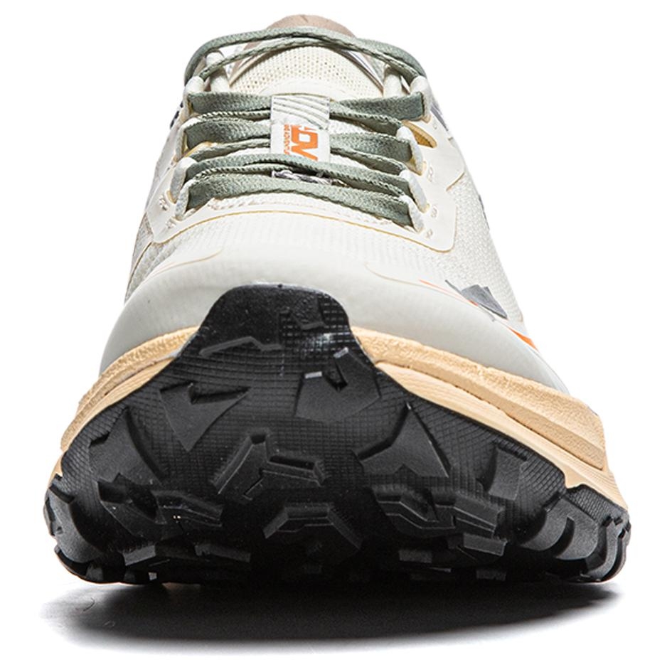 Soulland x Li-Ning Ecru - вид сзади