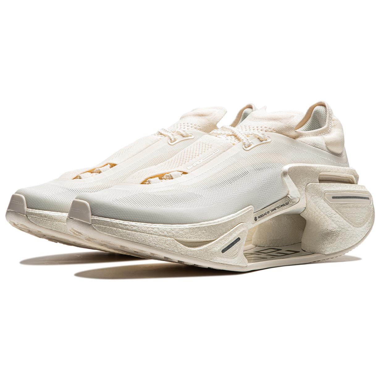 Li-Ning Shadow 3.0 Ecru - вид спереди
