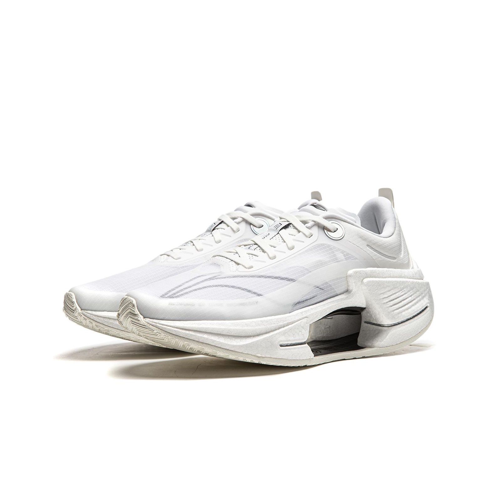 Li-Ning Shadow 3 ESSENTIAL - вид спереди