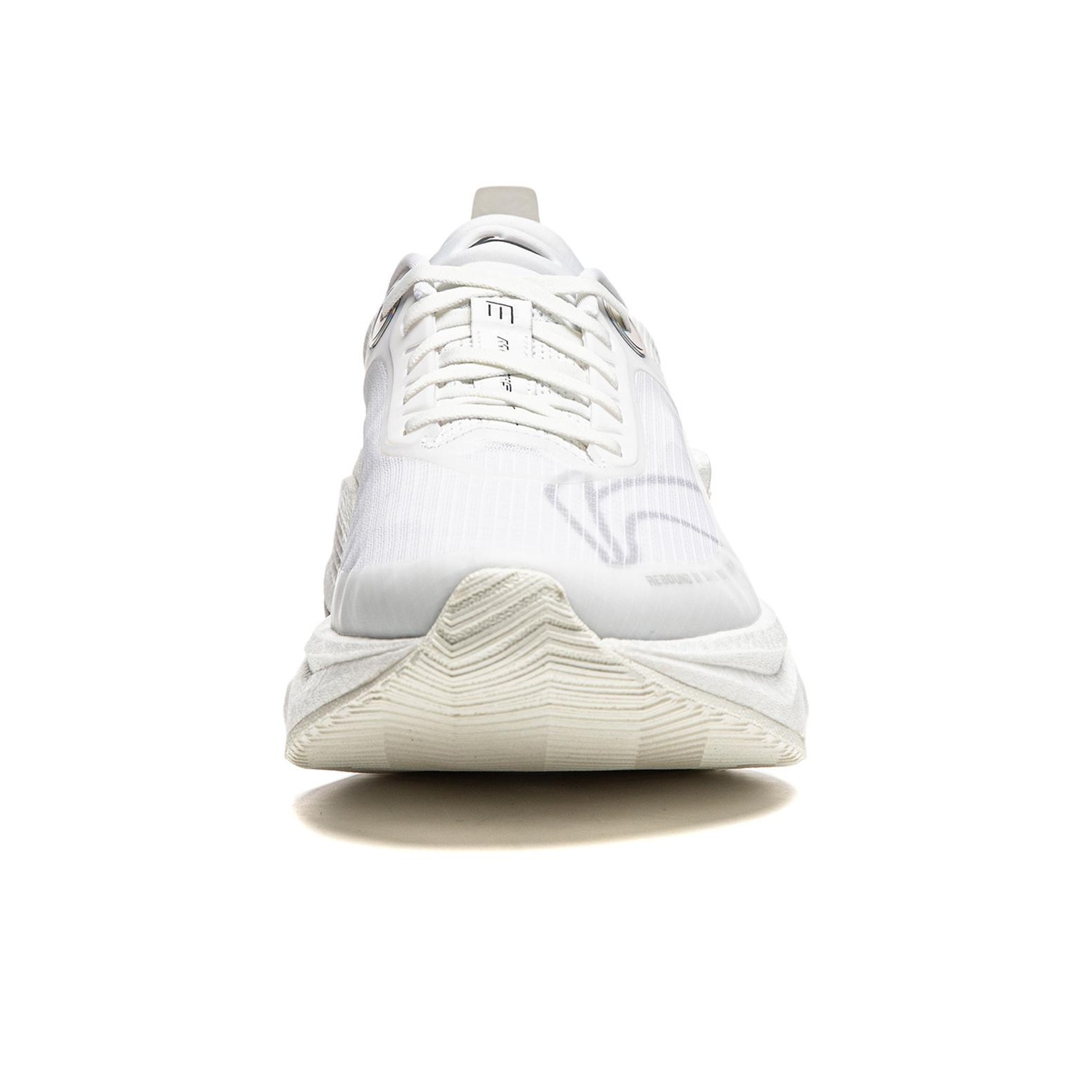 Li-Ning Shadow 3 ESSENTIAL - вид сзади