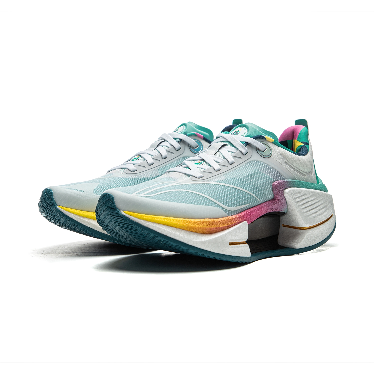 Li-Ning Shadow 3 ESSENTIAL Green White - вид спереди