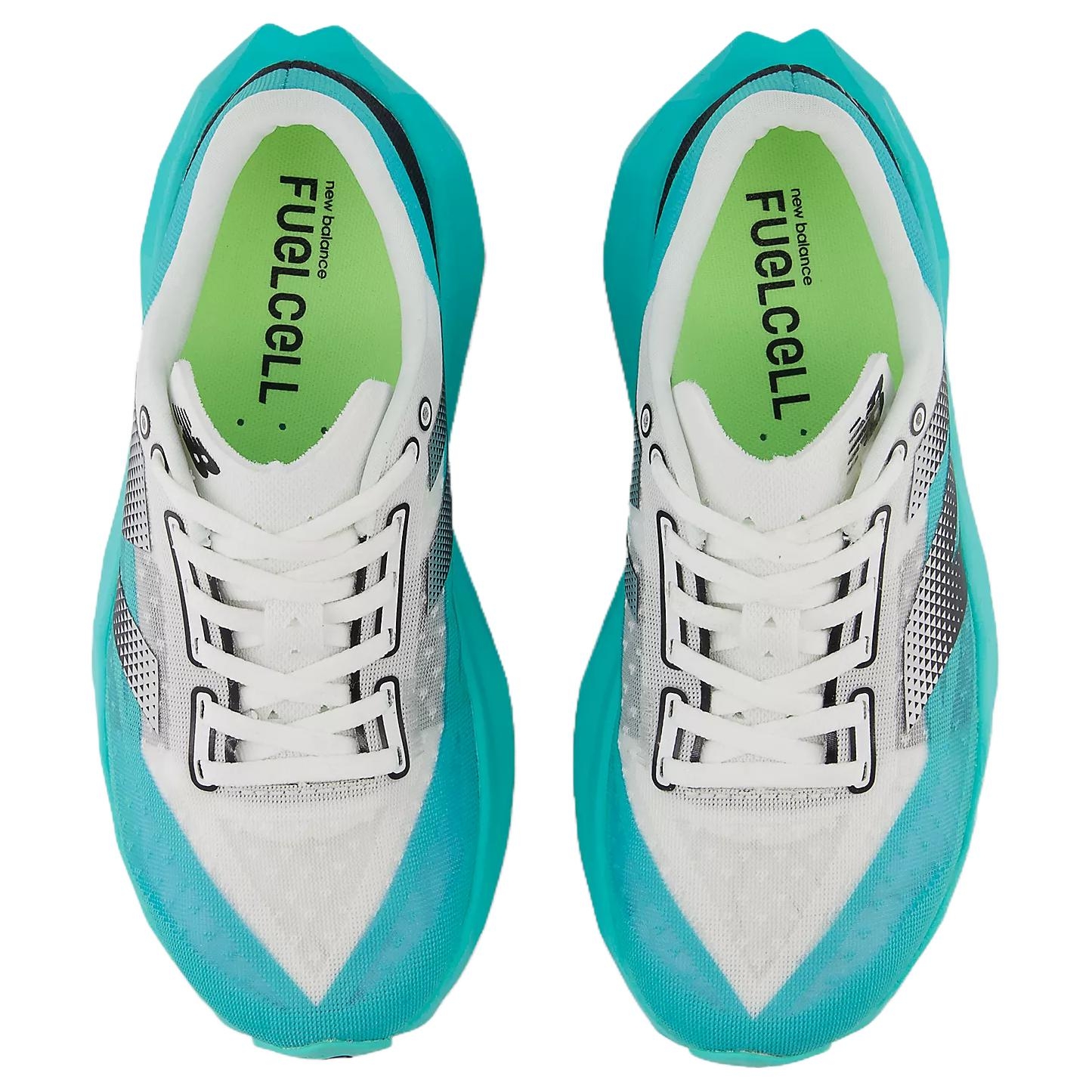 New Balance FuelCell Rebel V4 'Cyber Jade' (полнота: B) - вид сзади