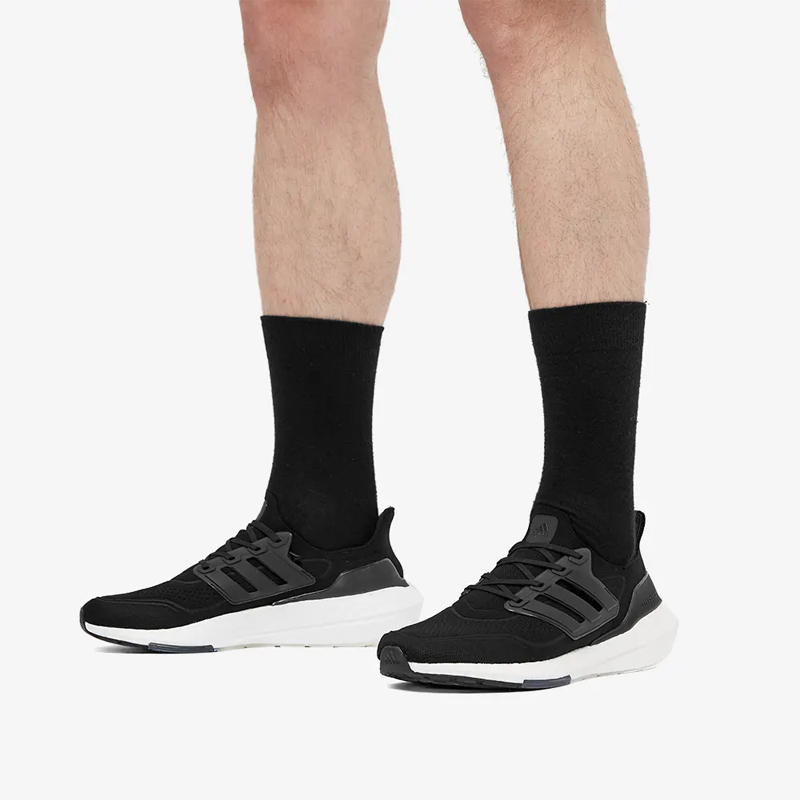 adidas Ultraboost 21 - view 7