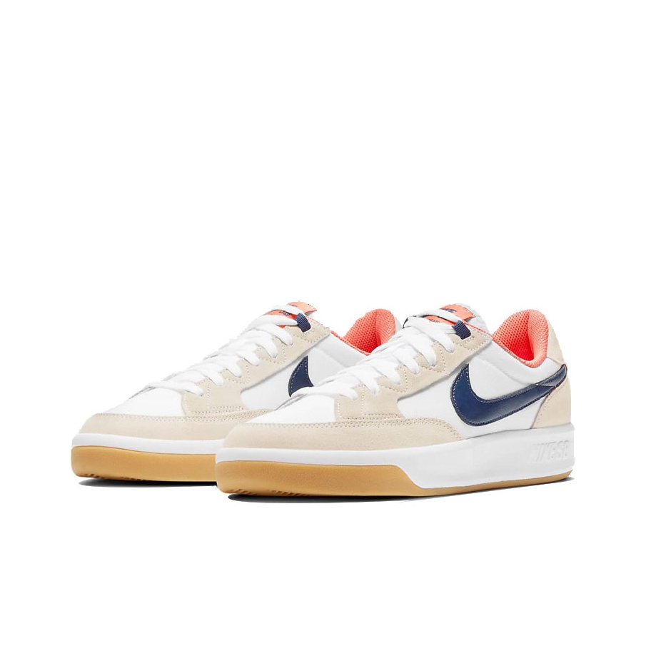 Nike SB Adversary Premium - вид спереди