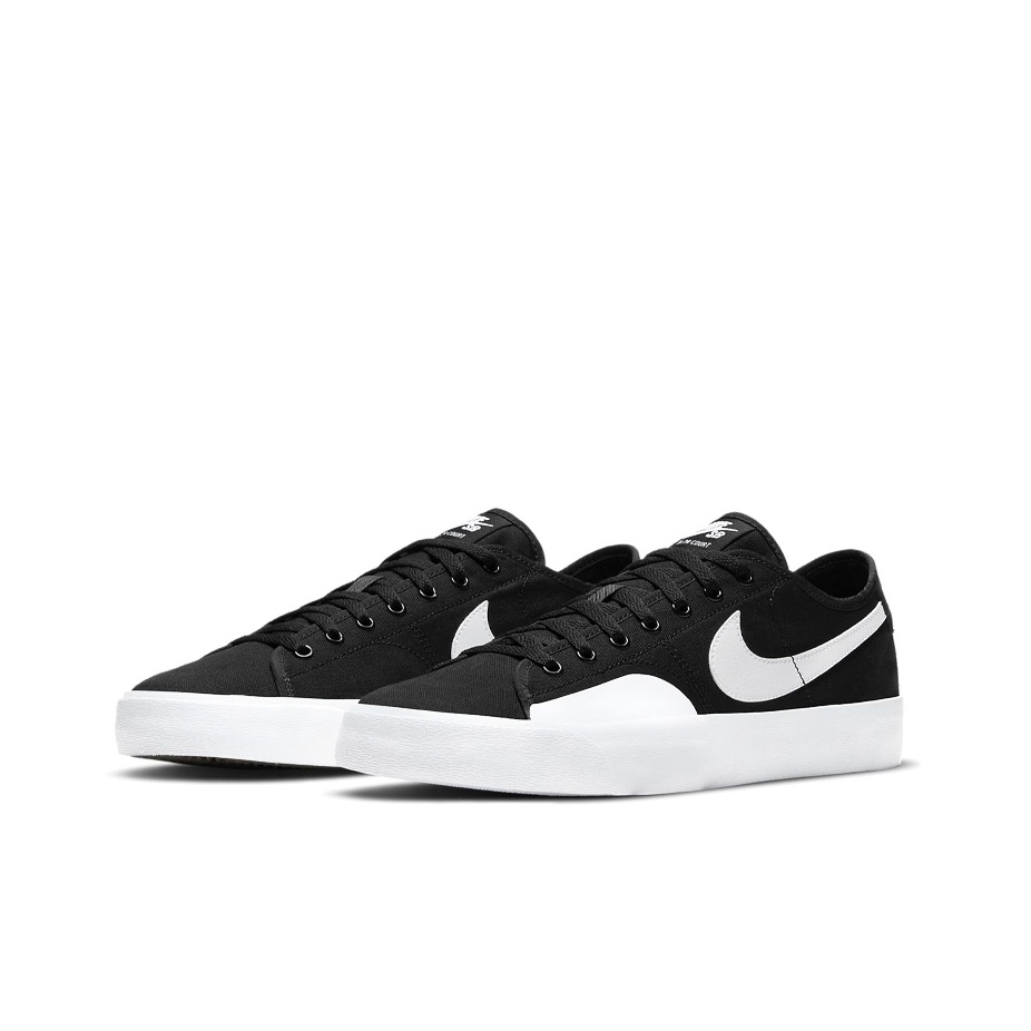 Nike Blazer SB Court - front view