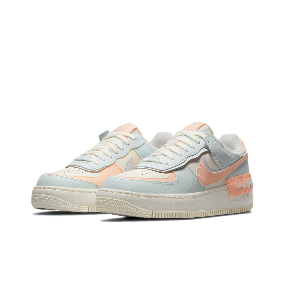 Nike Air Force 1 Shadow - вид спереди