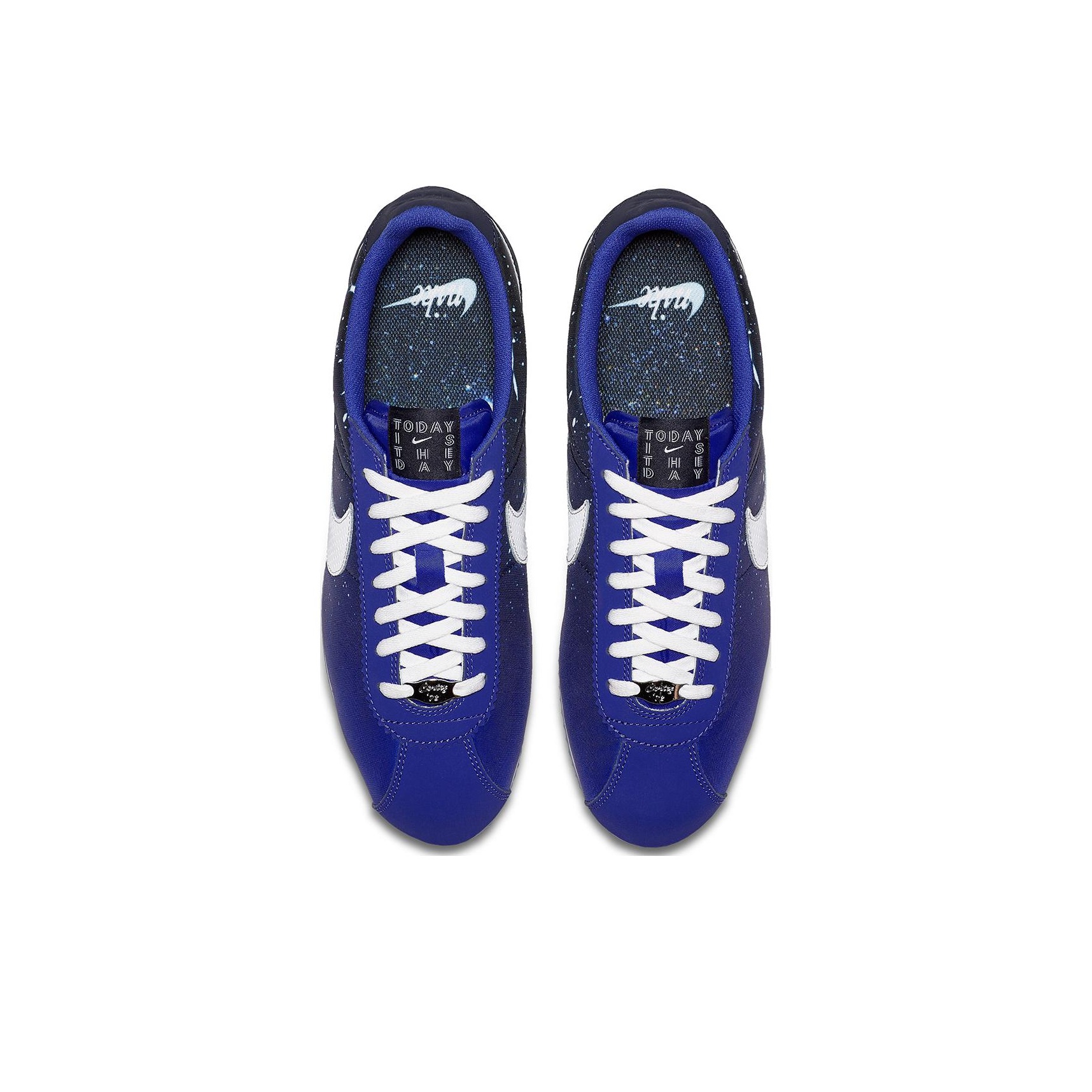 Nike Cortez - вид сзади