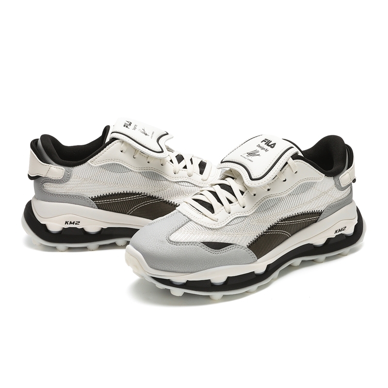 FILA KM2 White Gray Black - вид спереди