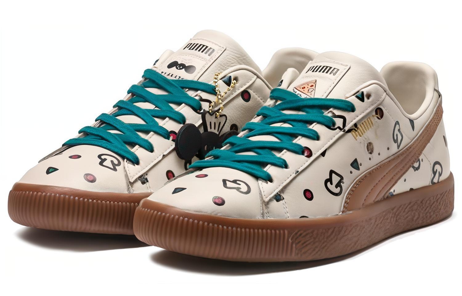 TYAKASHA x PUMA Clyde - вид спереди