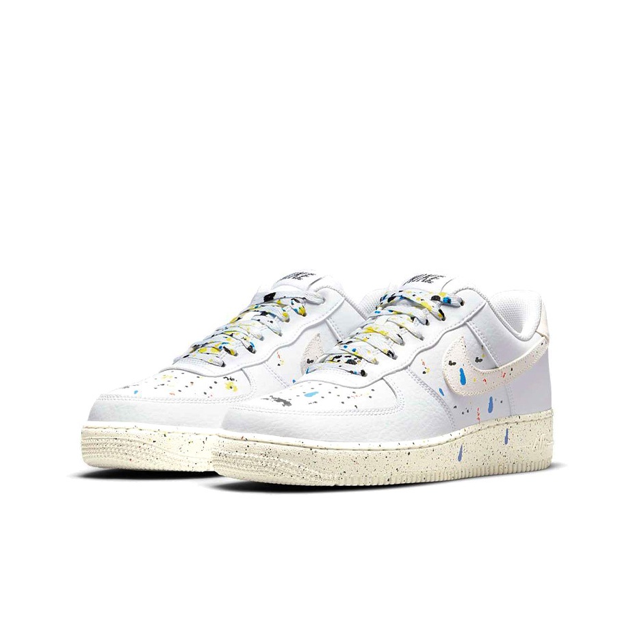 Nike Air Force 1 '07 LV8 Low "Paint Splatter" - вид спереди