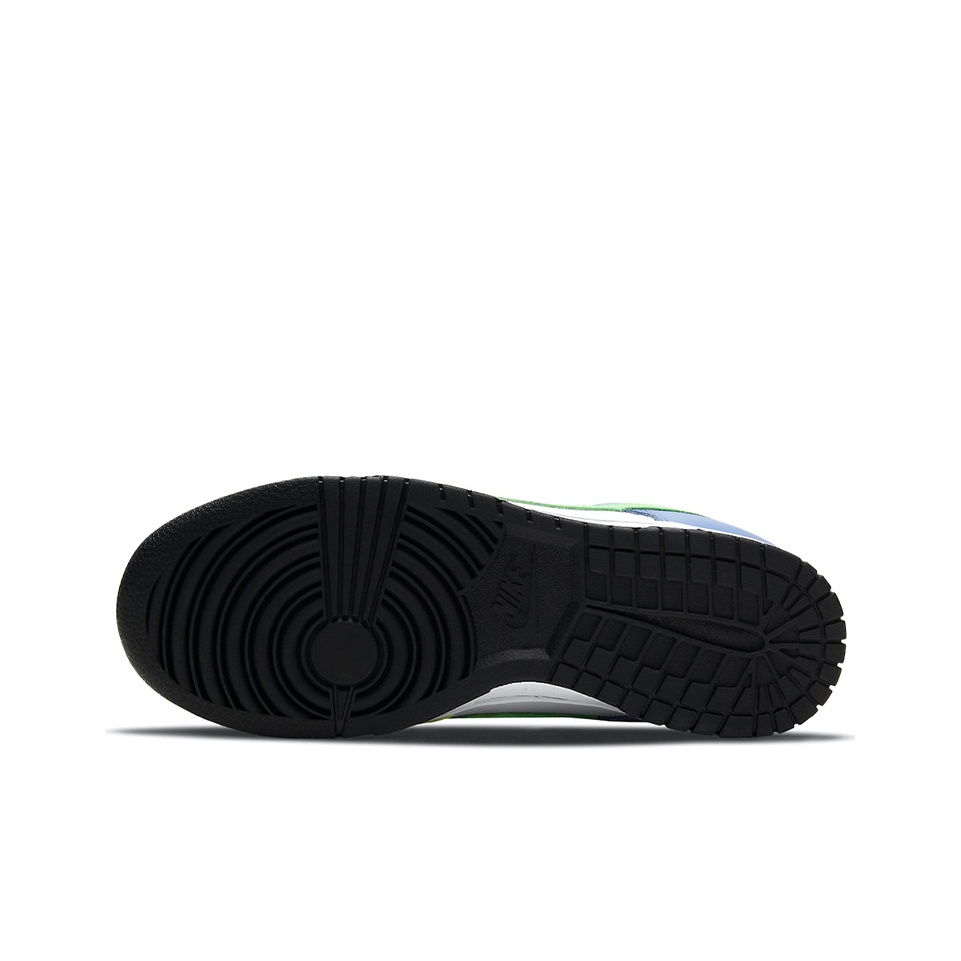 Nike Dunk "Green Strike" - view 6