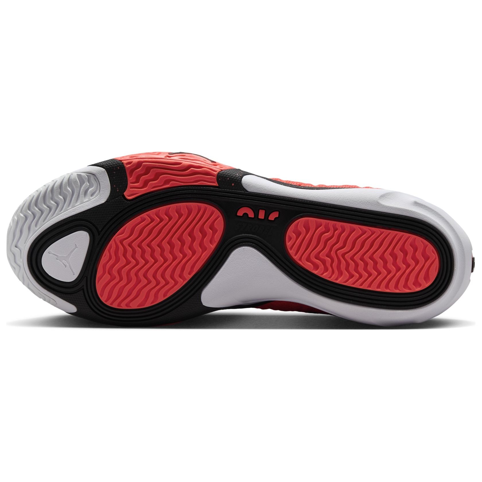 Jordan Tatum 2 Ep 'White Black Crimson' - sole