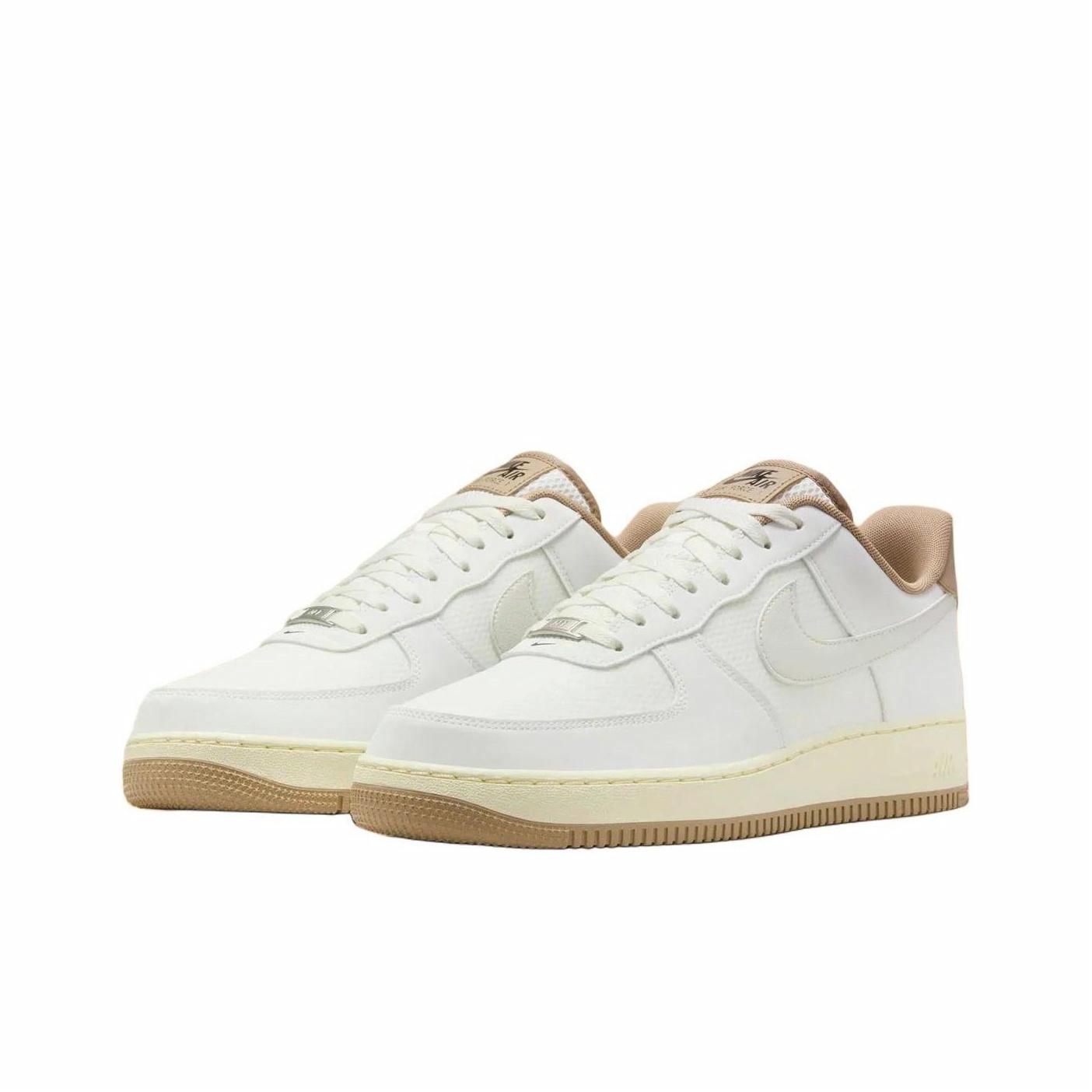 Nike Air Force 1 '07 LV8 'Summit White Khaki' - вид спереди