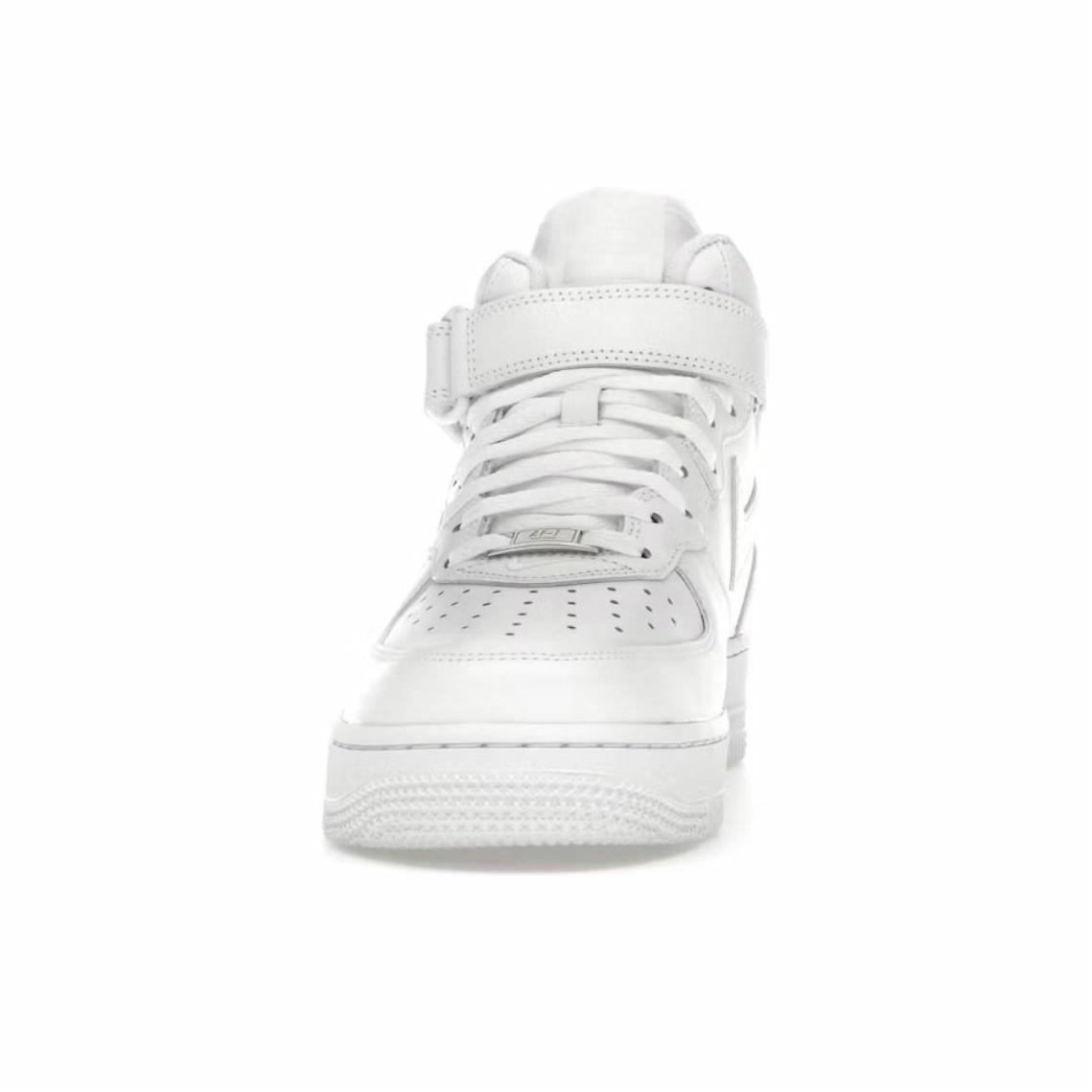 Supreme x Nike Air Force 1 MID - rear view
