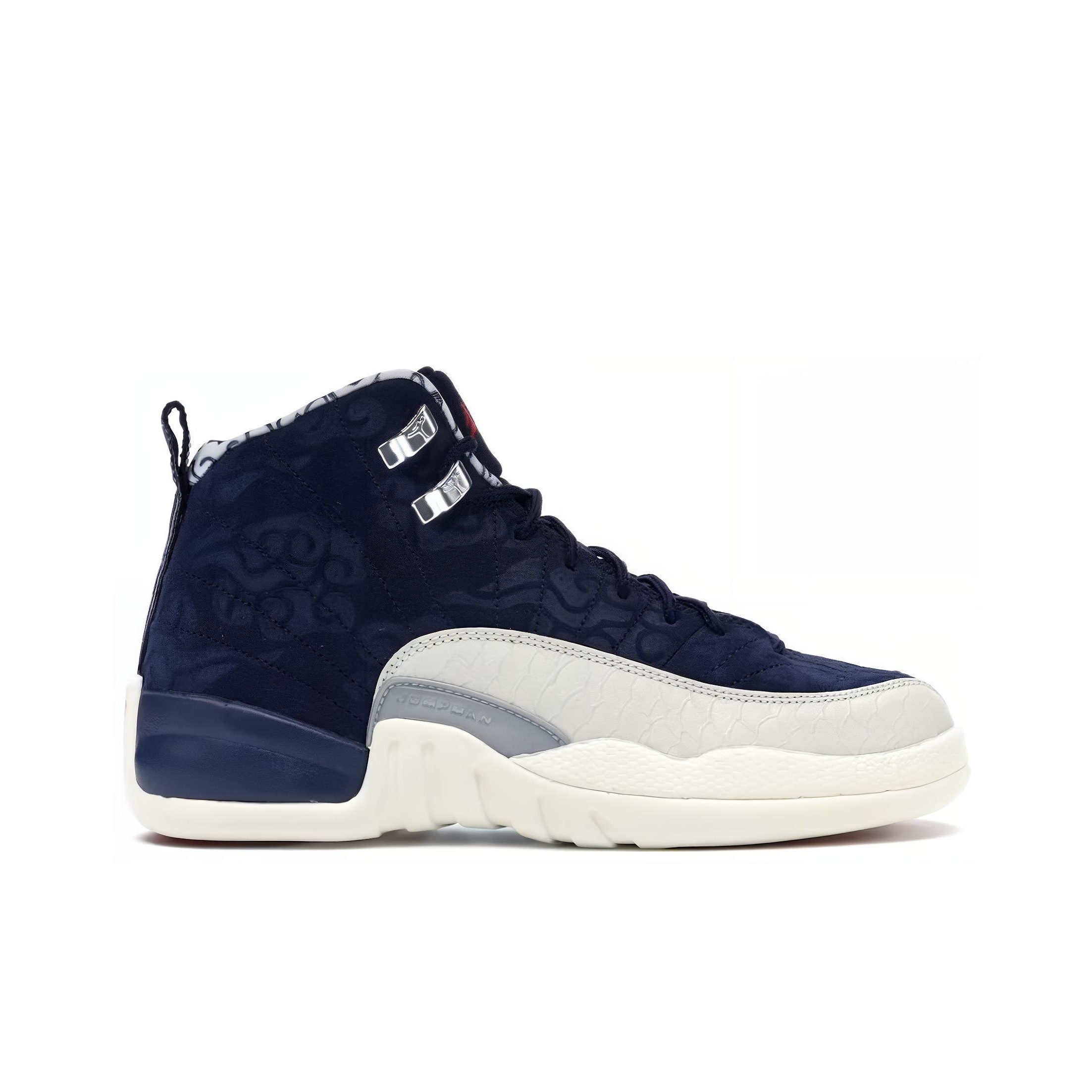 Jordan Air Jordan 12 Retro International Flight BV8017-445 - вид с внутренней стороны