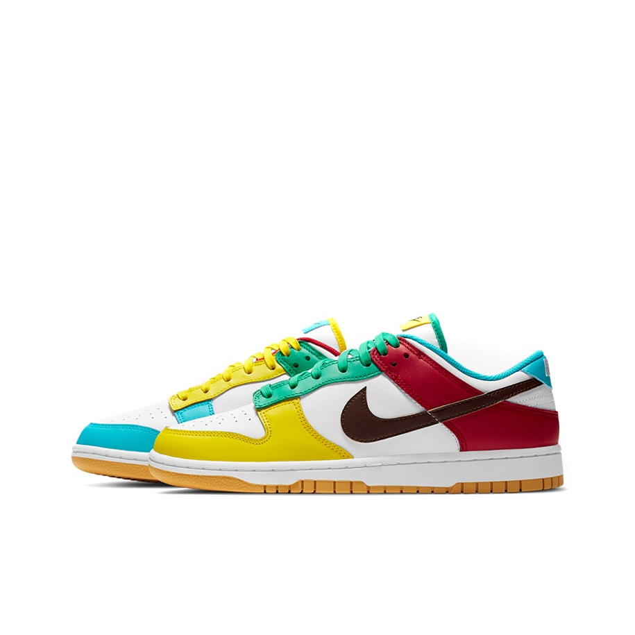 Nike Dunk SE "Free.99" - вид спереди