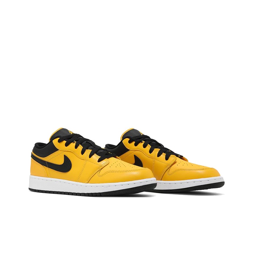 Jordan Air Jordan 1 Low "University Gold Black" Logo - вид спереди