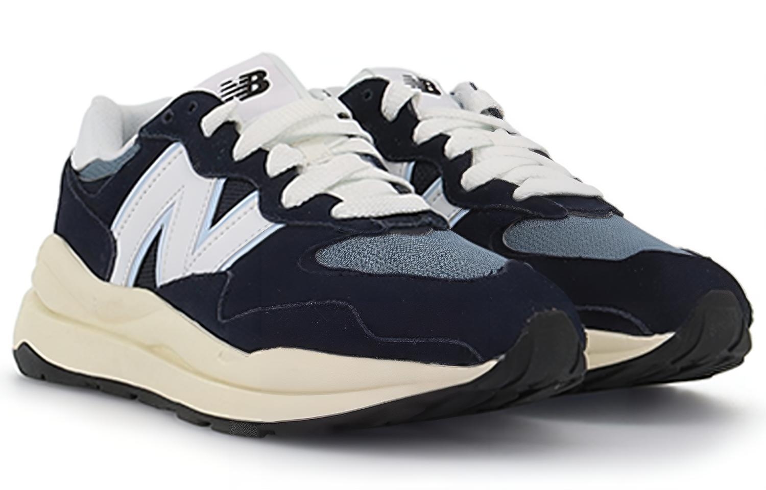 New Balance 5740 Team Navy (полнота: D) - вид спереди