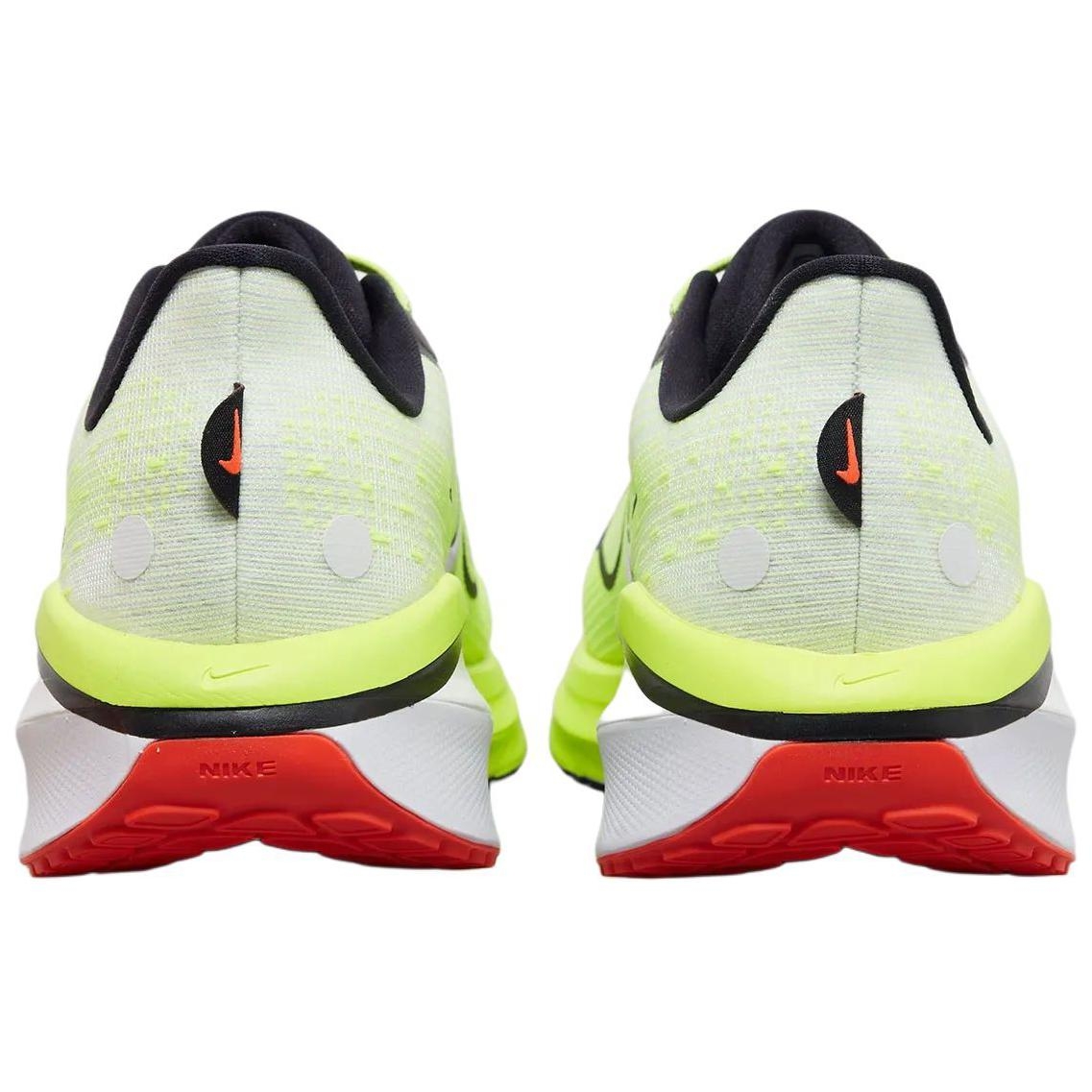 Nike Air Zoom Vomero 17 'Talaria' - вид спереди