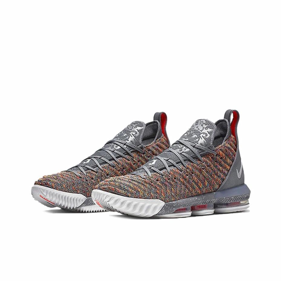 Nike Lebron 16 "Multi-Color" - вид с внутренней стороны