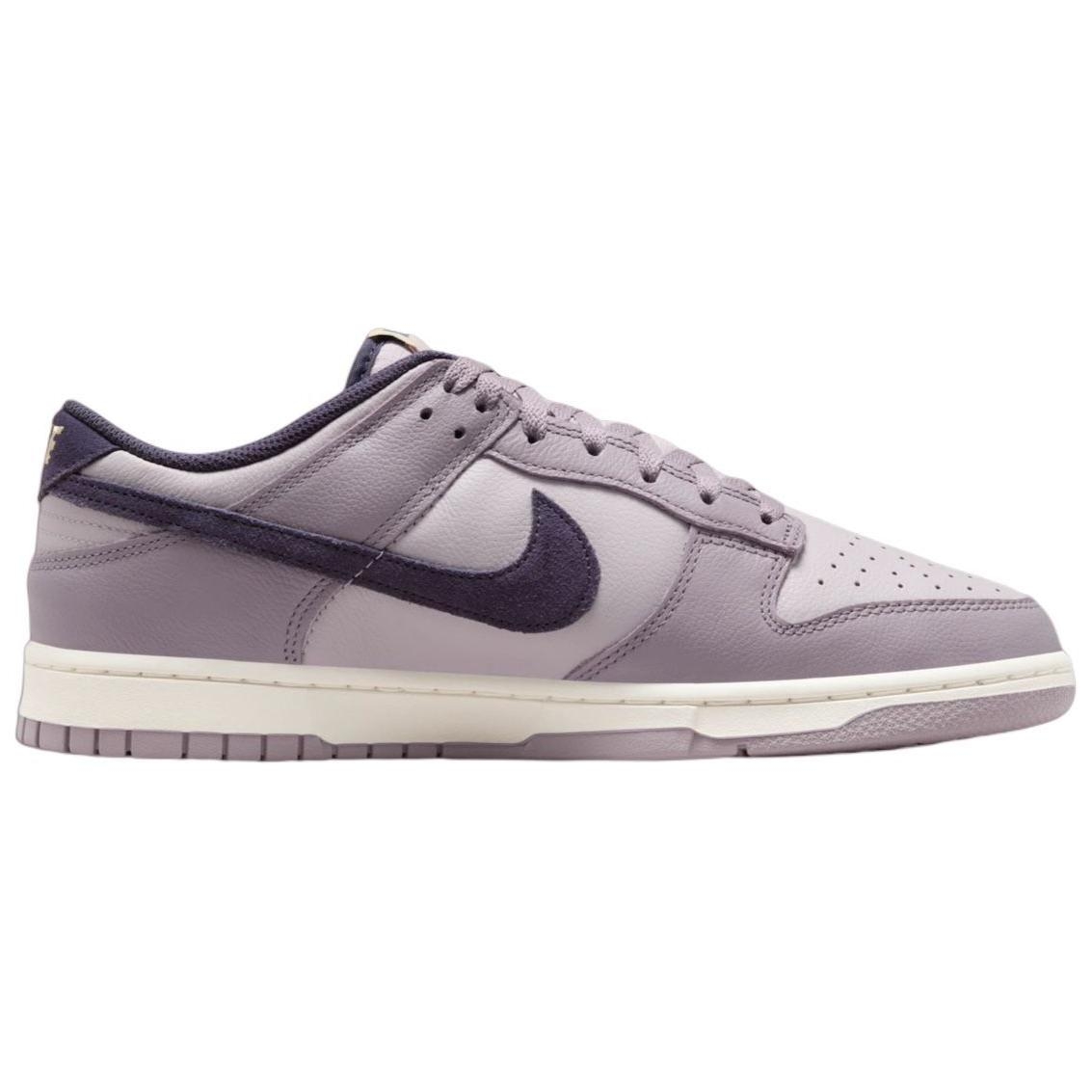 Nike Dunk Low Se Light Violet Ore - вид с внутренней стороны