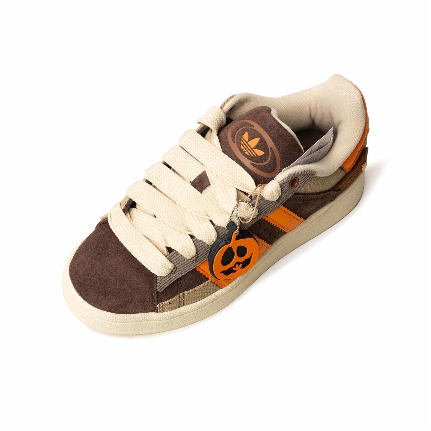 adidas originals CAMPUS 00s - front view