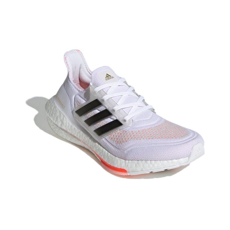 adidas Ultraboost 21 Tokyo - вид спереди