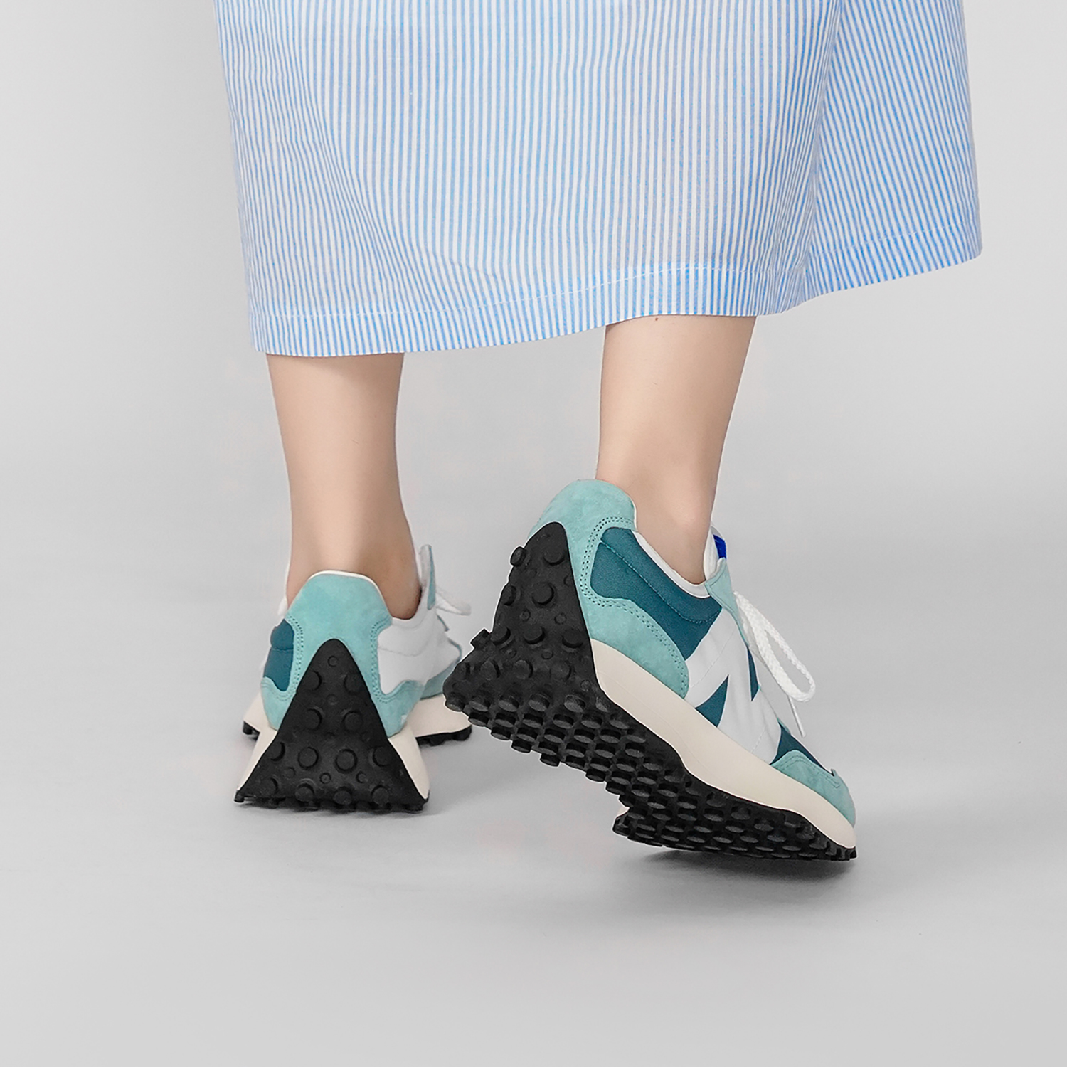 New Balance NB 327 (полнота: B) - вид 9