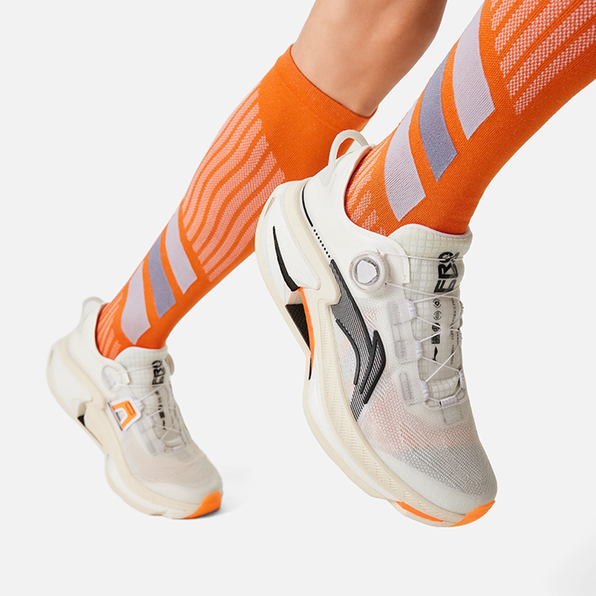 Li-Ning 8 Pro White Black Orange - подошва