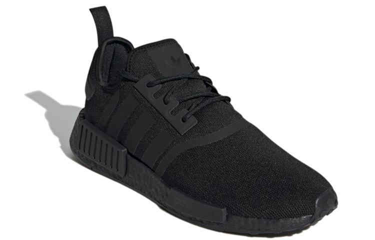 adidas NMD R1 Primeblue Triple Black - вид спереди