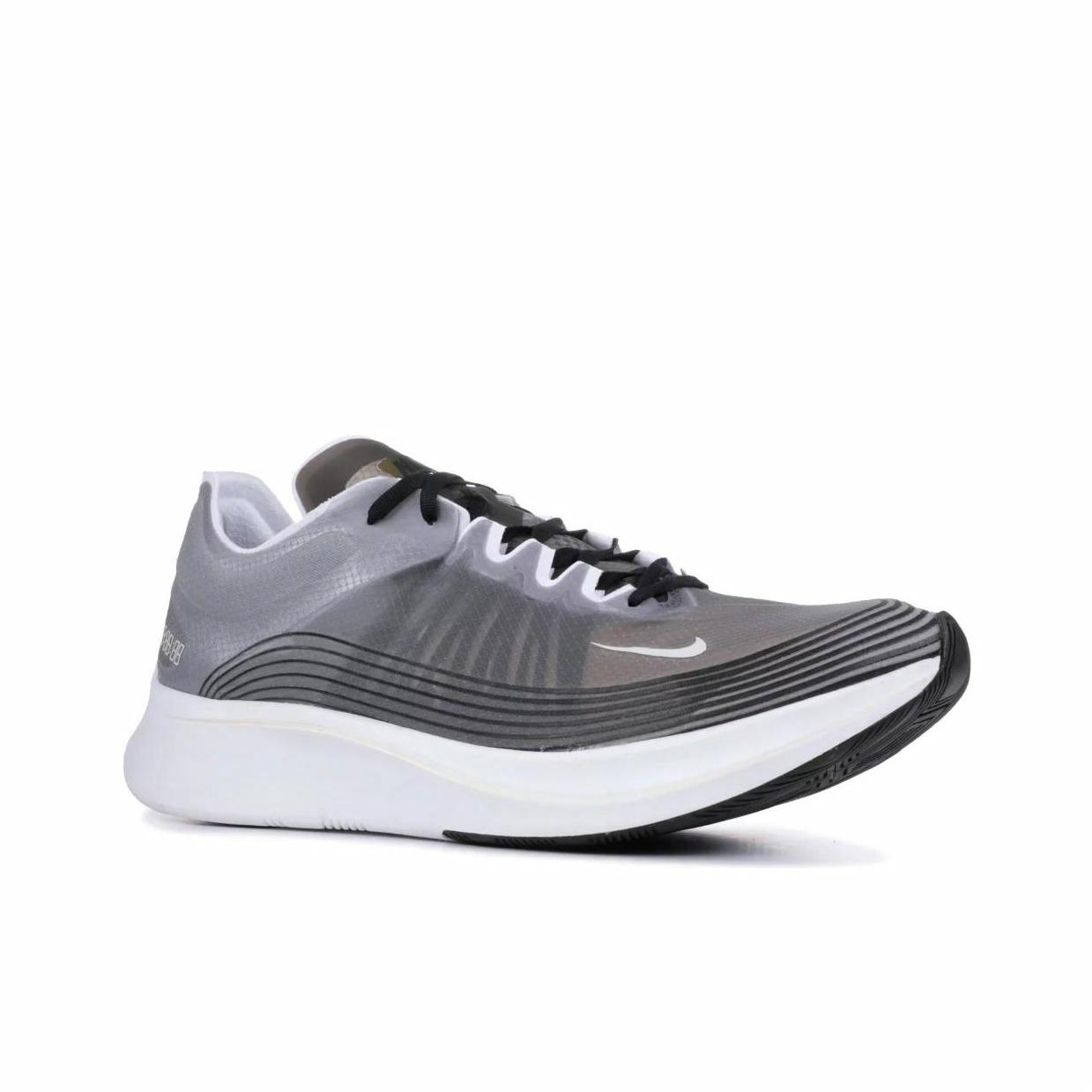 Nike Zoom Fly SP LUNARLON - вид с внутренней стороны