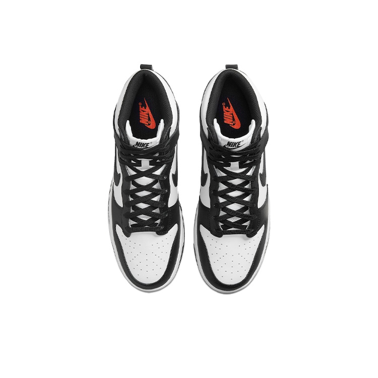 Nike Dunk Retro - вид сзади