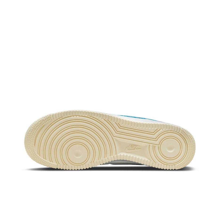 UNDEFEATED x Nike Air Force 1 SP "5 On It" - вид 6