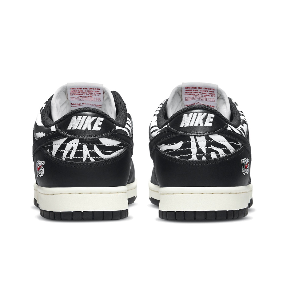 Quartersnacks x Nike Dunk SB Low "Zebra" BlackWhite - подошва