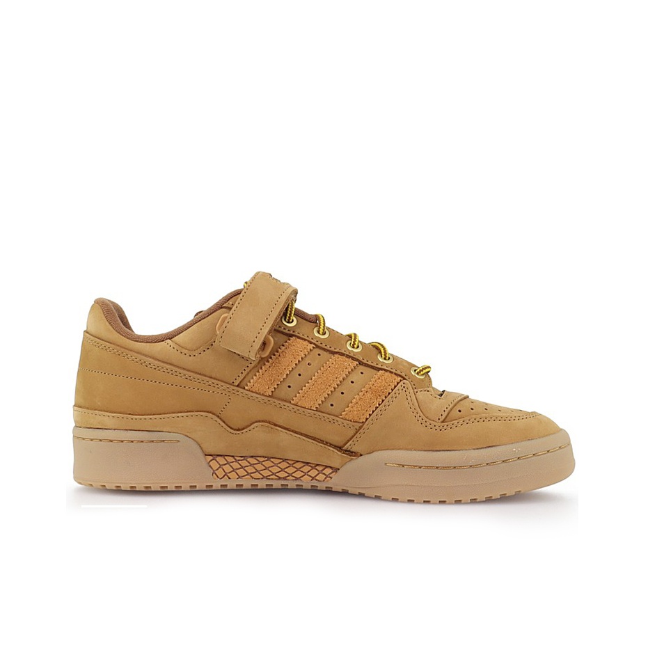 atmos x adidas originals FORUM Low "Wheat" - view from the inside